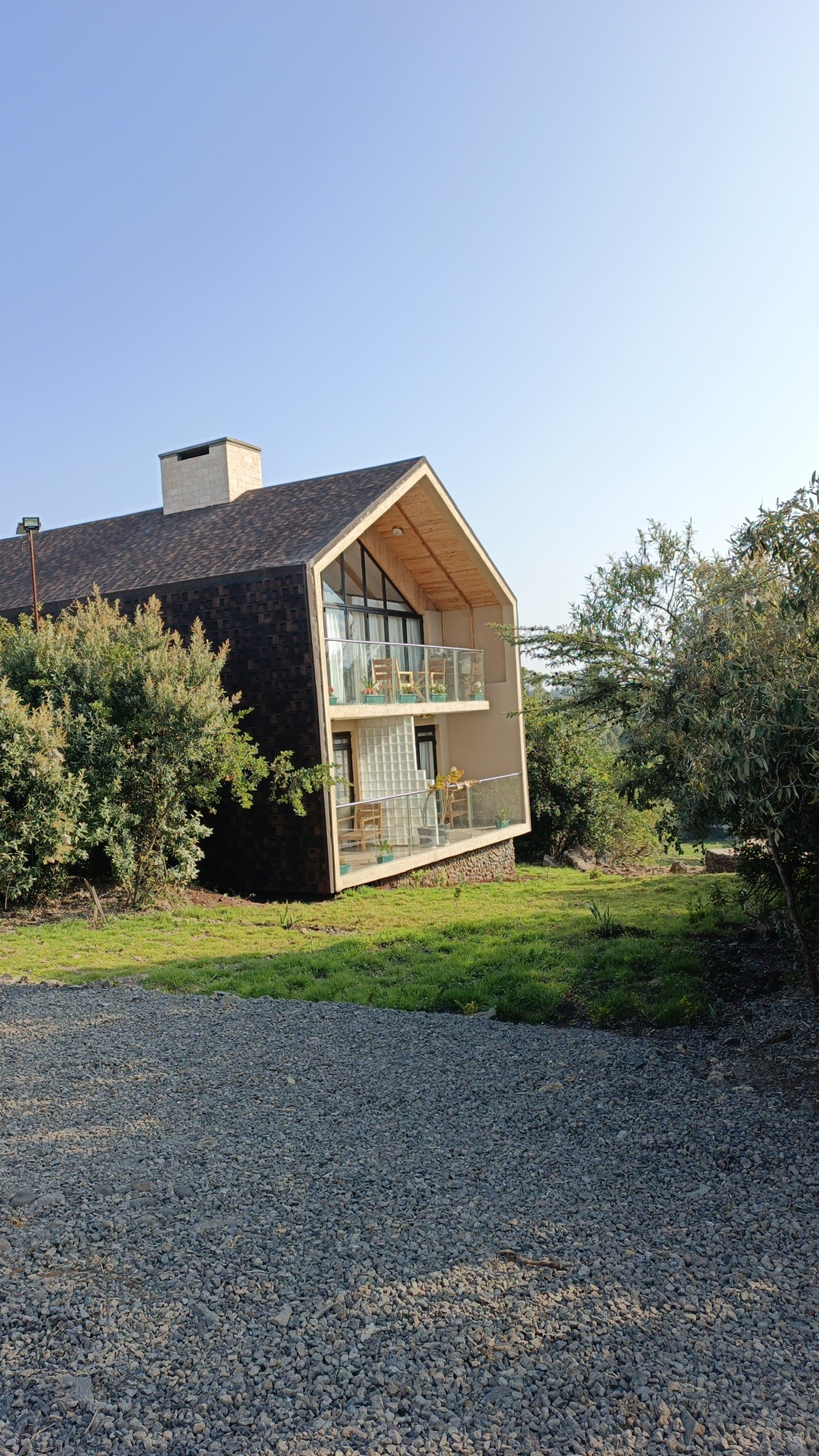 Idan Barn Suites & Café — boutique lodge at the foot of Mount Kenya, Naromoru